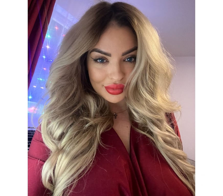 Escorts West Yorkshire Leeds - Photos for Real Petite Slut | Huge Natural Tits 🍒