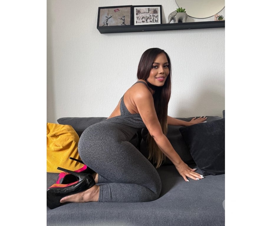 Escorts Greater Manchester Manchester - Photos for LATINA SEXY GIRL BIG @SS Party