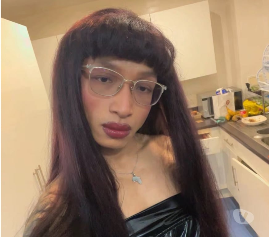 Trans Escorts North West London Golders Green - North West London - Photos for Sweet asian girl in your area