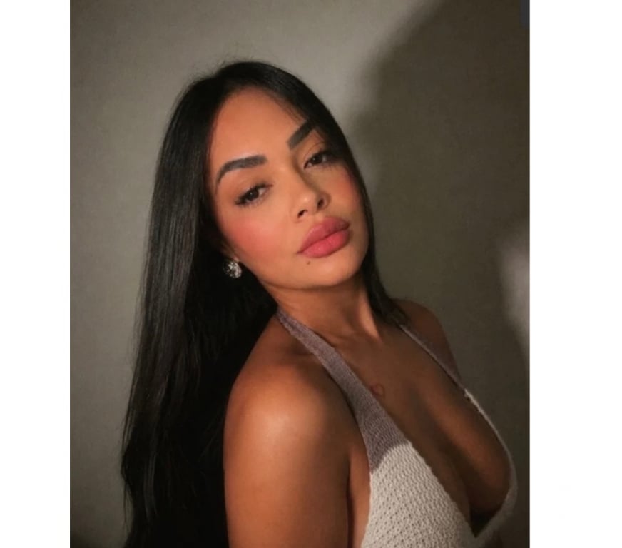 Escorts West Yorkshire Wakefield - Photos for 💕BRAZILIAN💕BUSTY💕PARTY GIRL💕OUTCALL