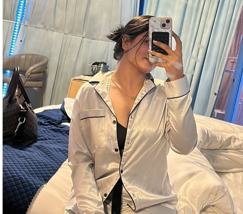 Escort Hounslow East Station Hounslow - Photos for Real Naughty Blonde Indian Party Girl 💯 New in town ✅
