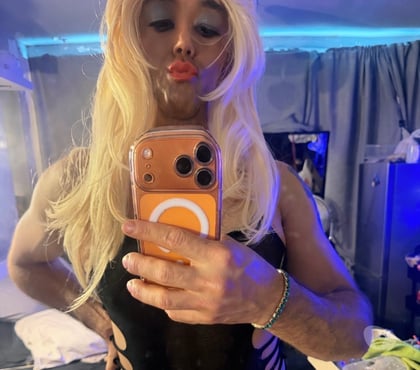 Trans Bristol City Centre Bristol - Photos for POWERFUL LILY PRADO