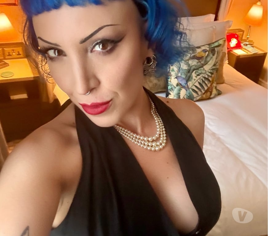 Escorts West Yorkshire Leeds - Photos for MISS LILLY – Elegant Experienced Dominatrix Leeds