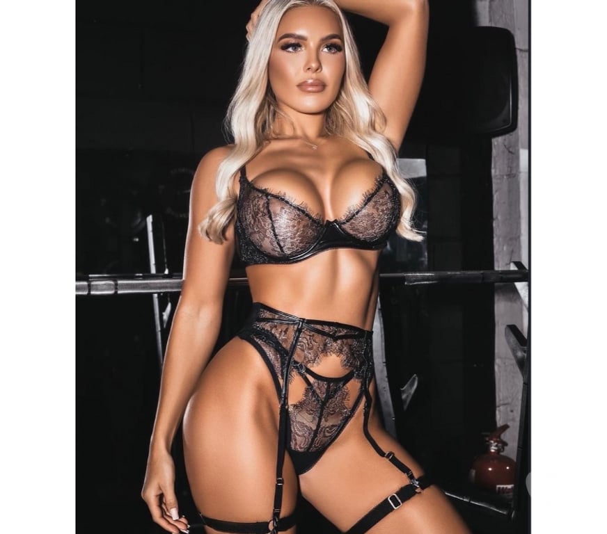 Escorts Slough Slough Town Centre - Slough - Photos for Laura 🇧🇷 New Brazilian 🎉🎊