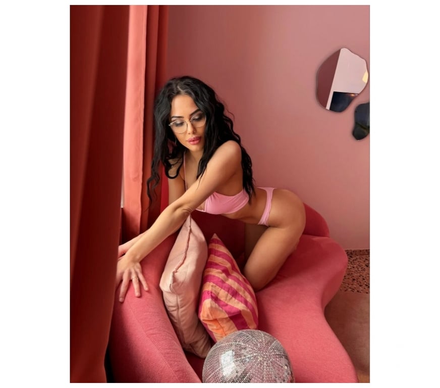 Escorts North Lanarkshire Motherwell - North Lanarkshire - Photos for NEW REAL LADY 💛BEST COMPANY💜INCALL&OUTCALL🩷