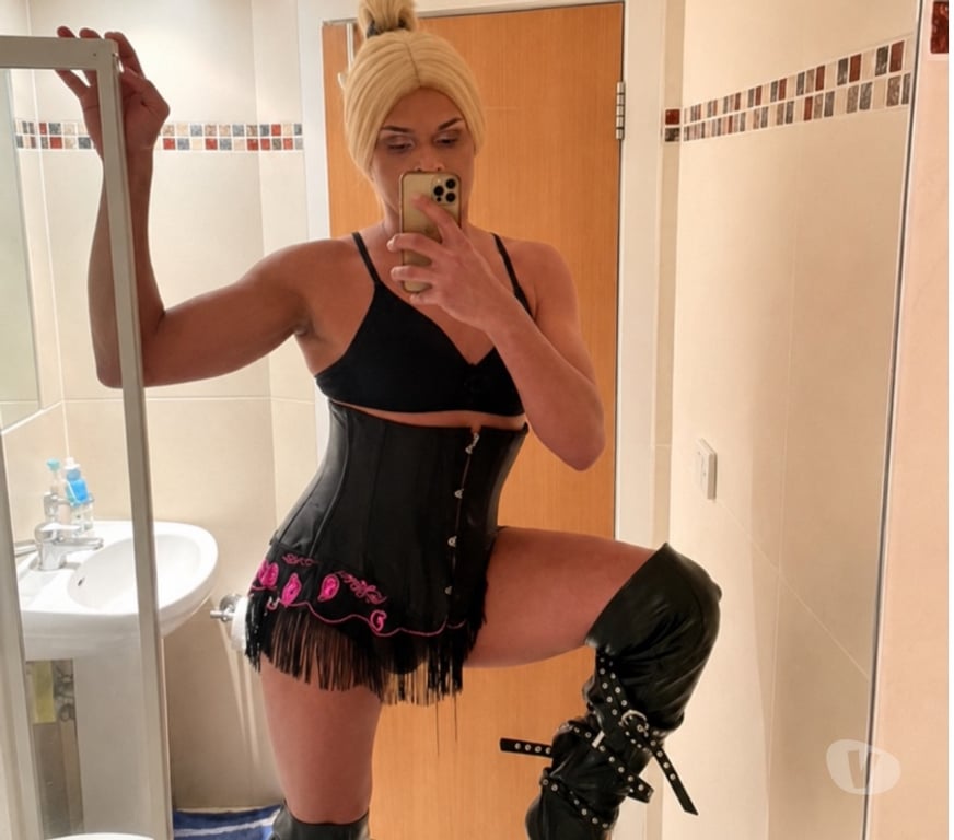 Trans Escorts North West London Harrow - Photos for Hi... my name is sabrina bonatto 💃🏼💖🎀