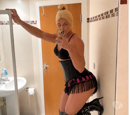 Trans Escorts Harrow Town Centre Harrow - Photos for Hi... my name is sabrina bonatto 💃🏼💖🎀
