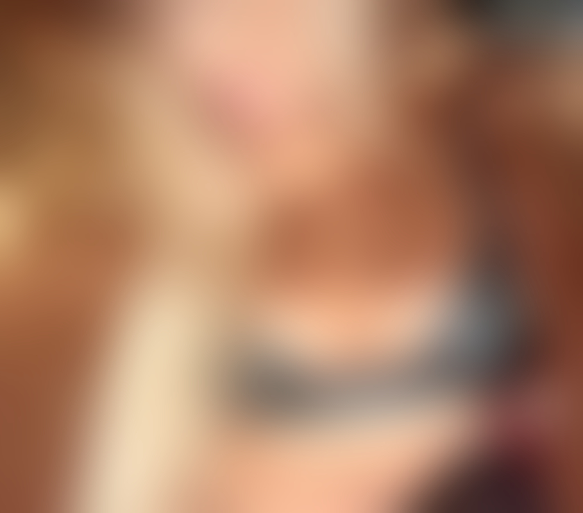 Escorts West Midlands Solihull - Photos for English Blue eyed blonde escourt services **07440592270**