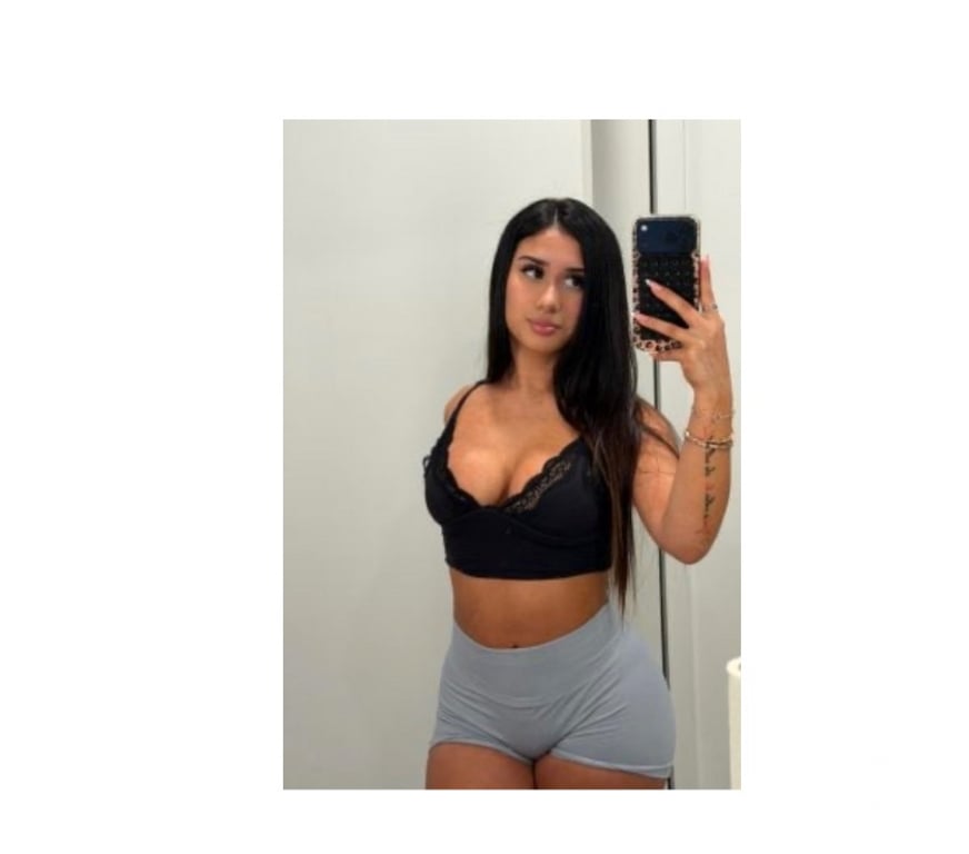 Escorts Warrington Warrington Town Centre - Warrington - Photos for Hot, Brunette ❤️ Beest Party Girls