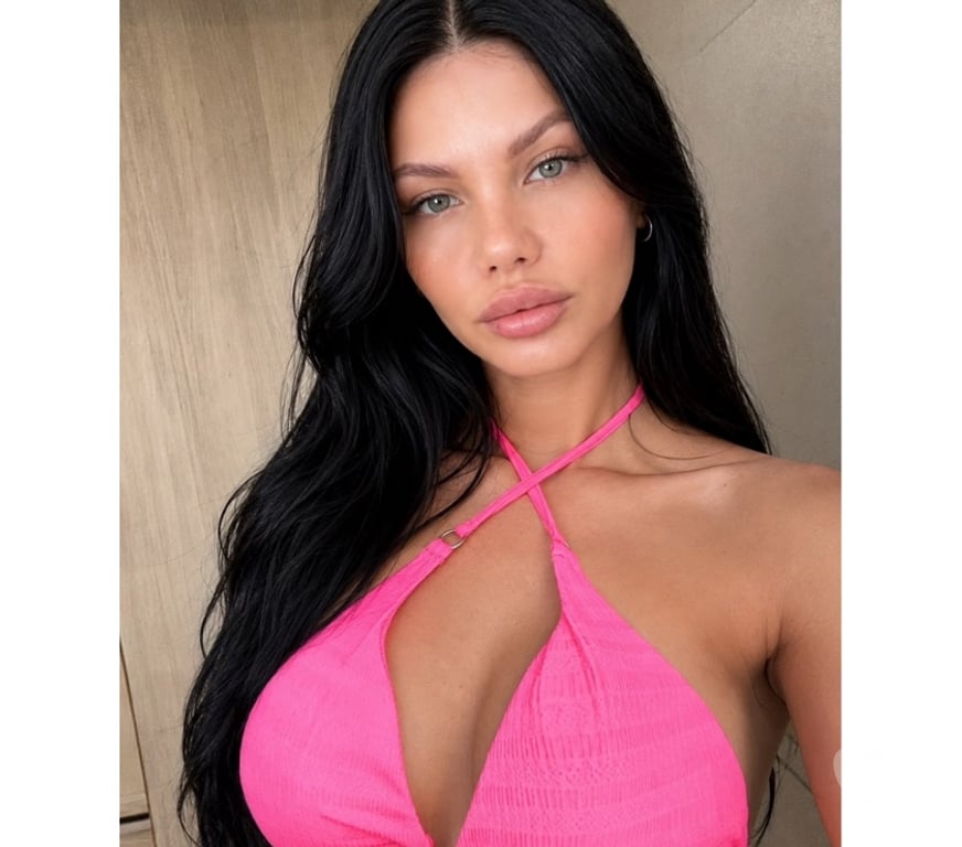 Escorts West London Hillingdon - Photos for Hello guys😘❤️😘😘❤️😘😘🫠