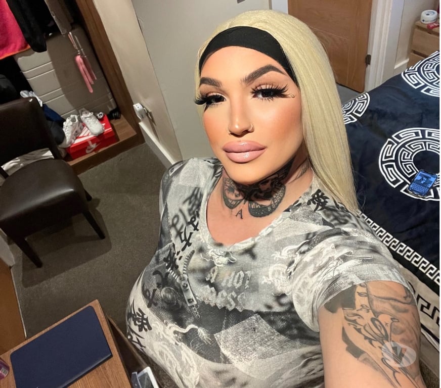 Trans Escorts East London Redbridge - Photos for Antonella Trans activ und passiv!❤️sexy blonde TV 💚