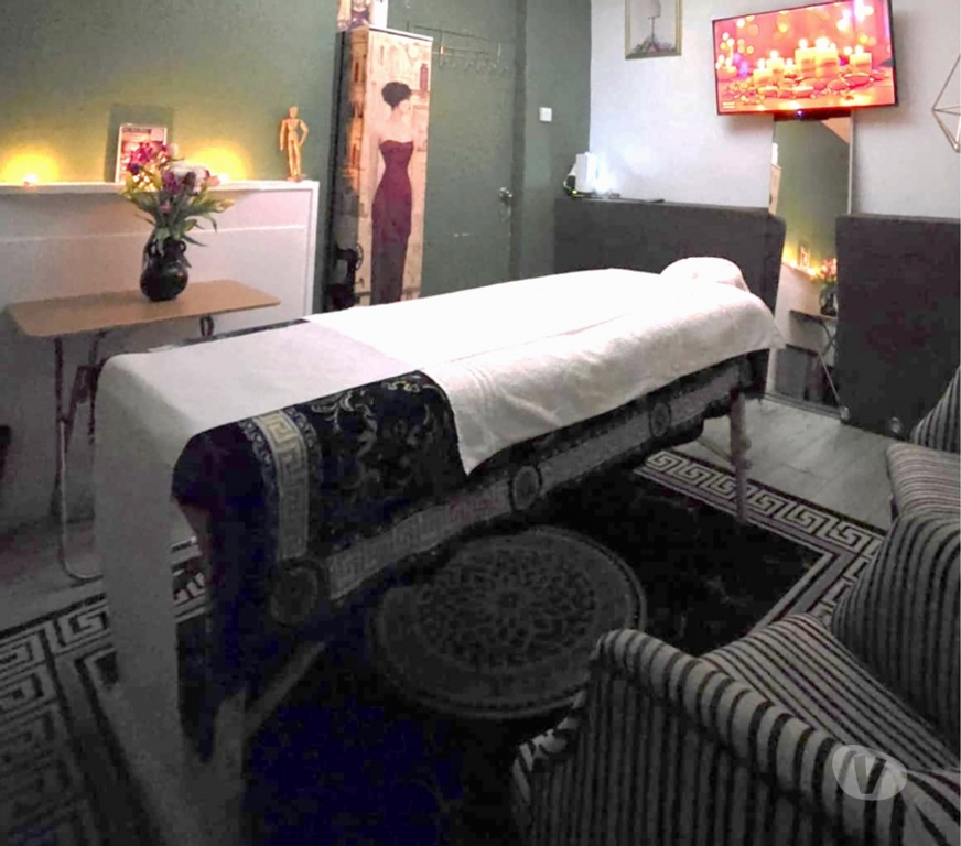 Trans Escorts West London Notting Hill Gate Station - West London - Photos for Tsgirl Brazilian professional masseuse