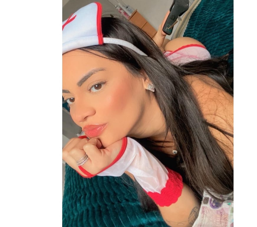 Escorts Kent Maidstone - Photos for Out call Brazilian party girl