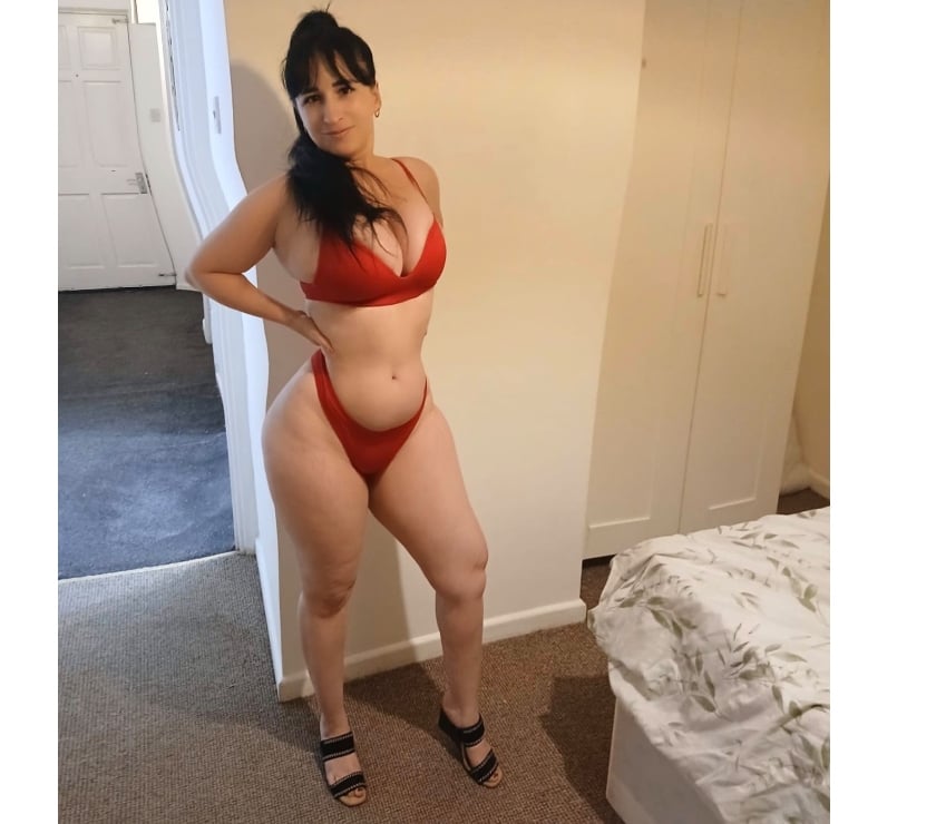 Escorts Buckinghamshire Milton Keynes - Photos for FULL SERVICES👅FULL FULL ALEXIA GFE OWO CIM BEST SERVICES