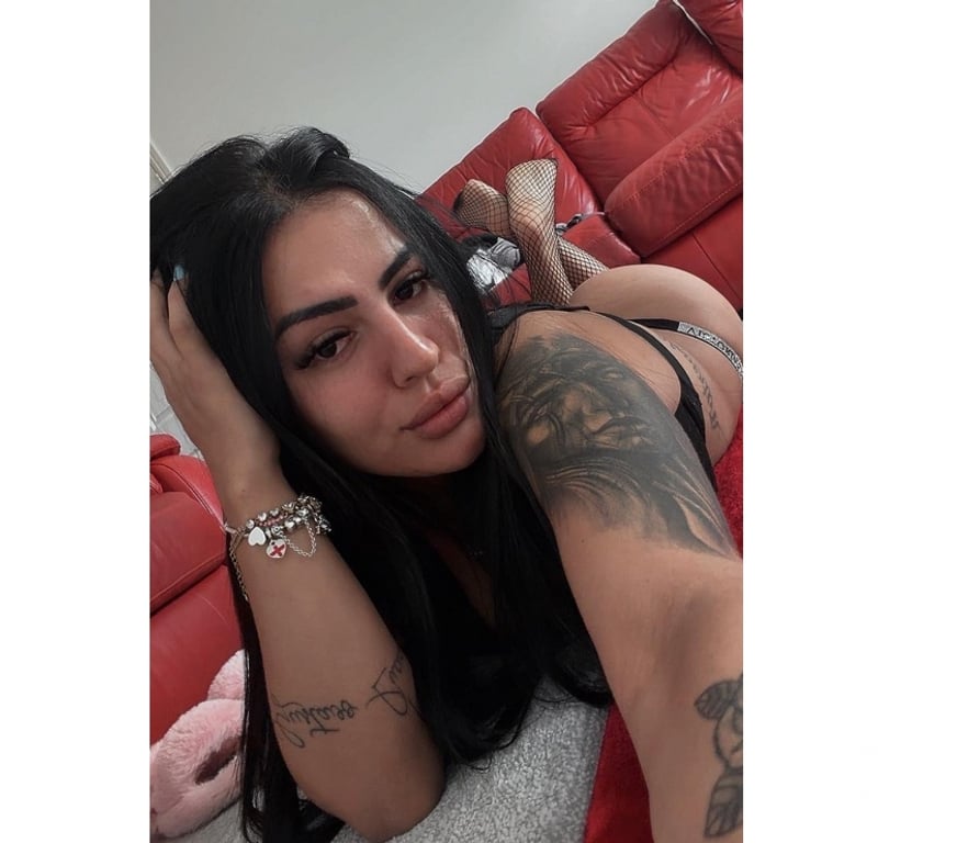Escorts Buckinghamshire High Wycombe - Buckinghamshire - Photos for Liz Brasilian 🇧🇷Ready to satisfy you🔥Party girl🥂
