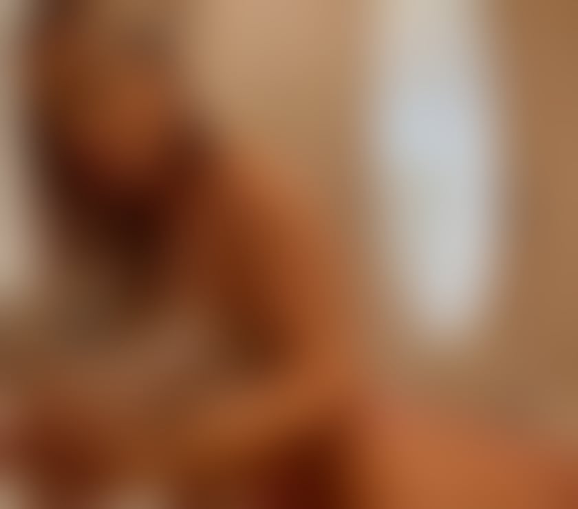 Escorts West Midlands Birmingham - Photos for Sexy new in town latino blonde Sofia party girl 🥂