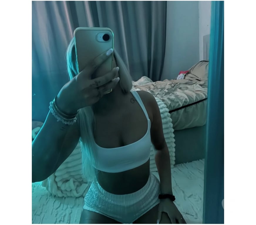 Escorts Devon Plymouth - Photos for Sweet, Friendly & Easy-Going