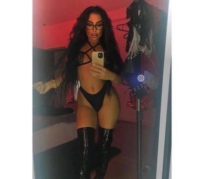 Escort Portsmouth City Centre Portsmouth - Photos for PARTY 247 ❤️ New in town ♥️ Luxury💯 Amira🎀🍭