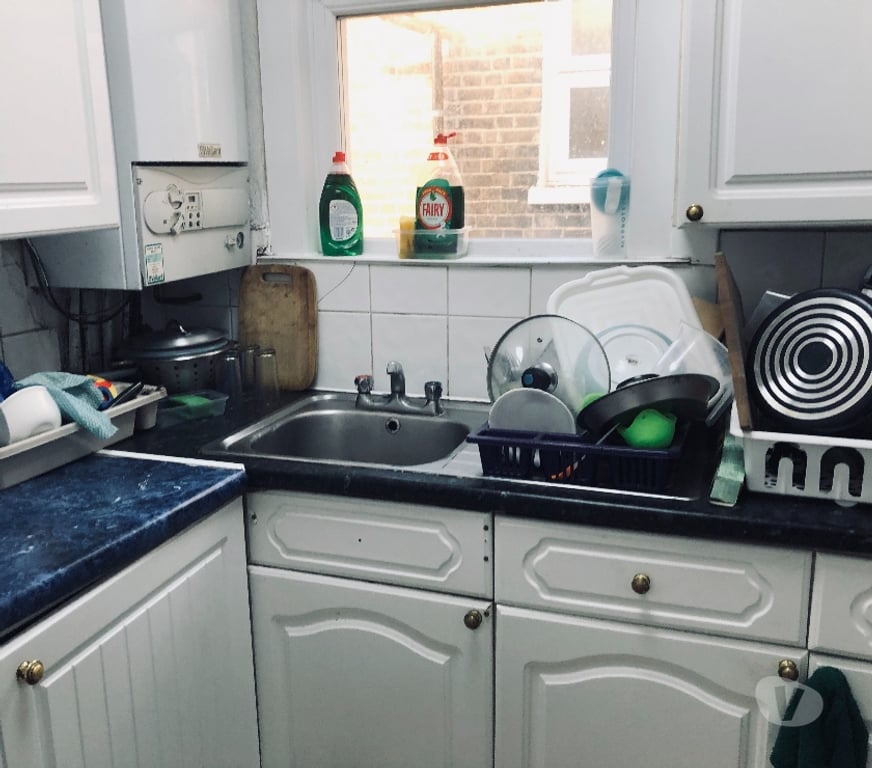 room to let East London Upton Park - East London - Photos for single room to let @ E13 9DA all bills inclusive available!