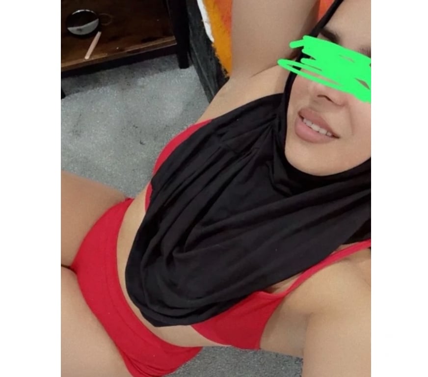 Escorts West Midlands Birmingham - Photos for Aisha Persian girl 2times-30 min 3times-1hour