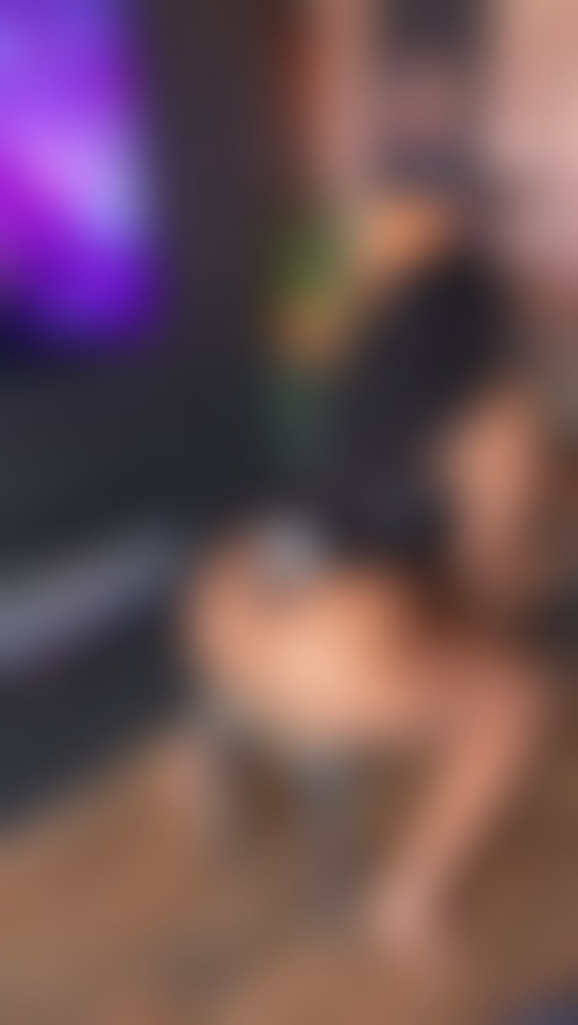 Escorts East London Commercial Road - East London - 