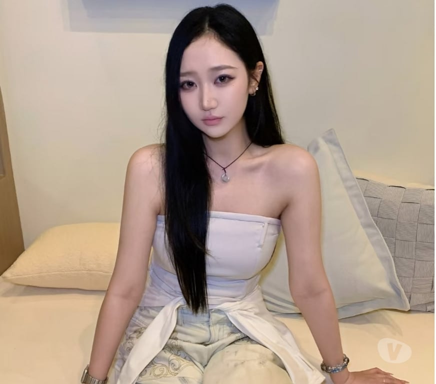 Escorts Surrey Elmbridge - Photos for 🔥NEW🔥Attractive Asian Massage in Walton-on-Thames