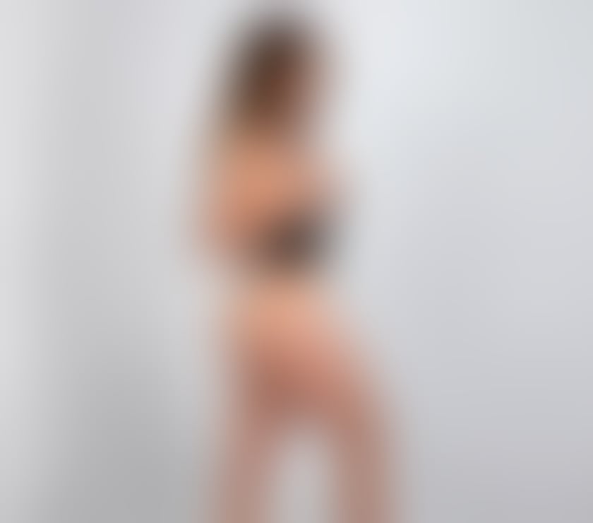 Escorts North London Edmonton - North London - Photos for NEW LATINA IN TOWN 😍