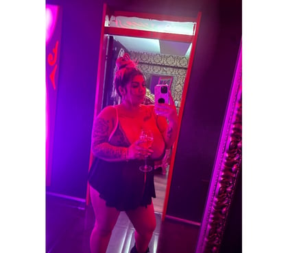 Escorts Coventry City Centre Coventry - Photos for SELYN PARTY 🎉 GIRLS HERE INN OUTCALL