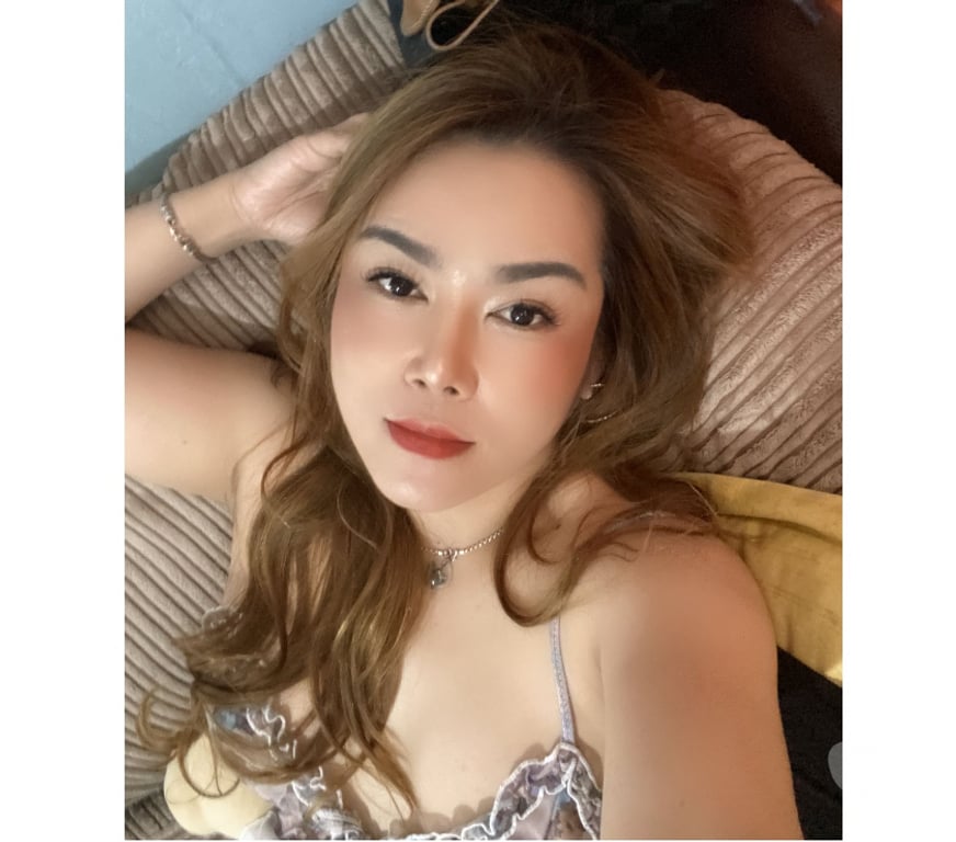 Escorts West Midlands Wolverhampton - Photos for Emmie Thai Girl - Professional Massage and Body to Body 😘
