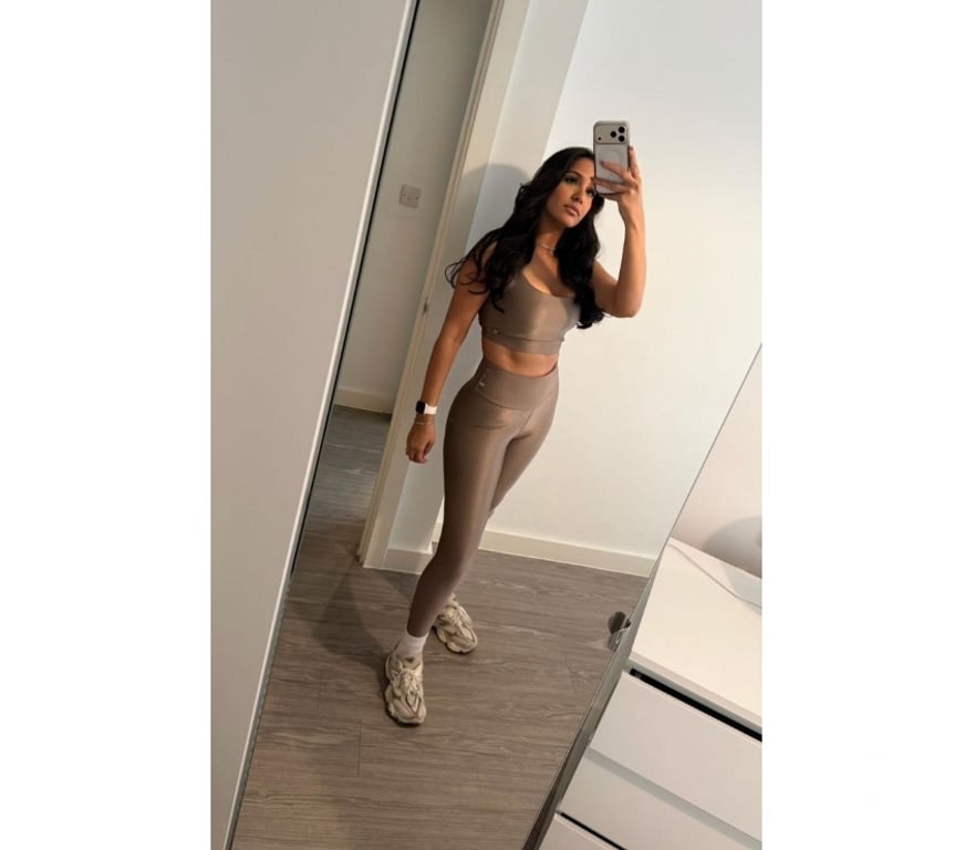 Escorts South West London Kingston upon Thames - Photos for Bia🔞SWEET AND INNOCENT PARTY GIRL❤️‍🔥🇧🇷