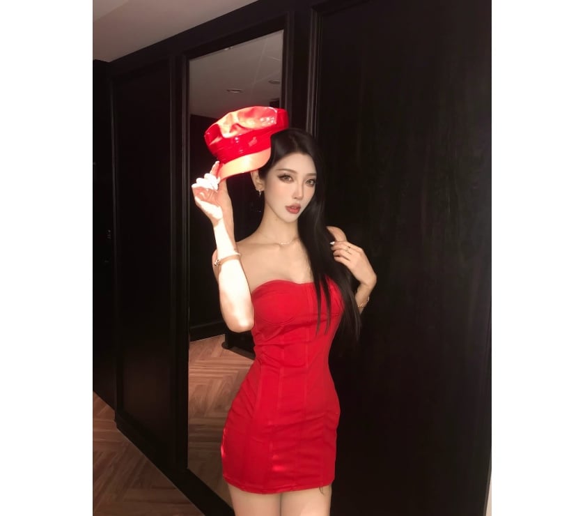 Sexy Girl want to Massage For You