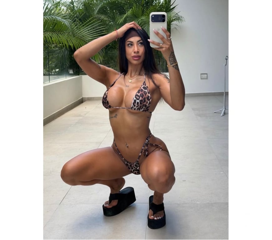 Escorts North London Seven Sisters - North London - Photos for SEXY BRUNETTE,CHARMING AND IRRESISTIBLE 💋