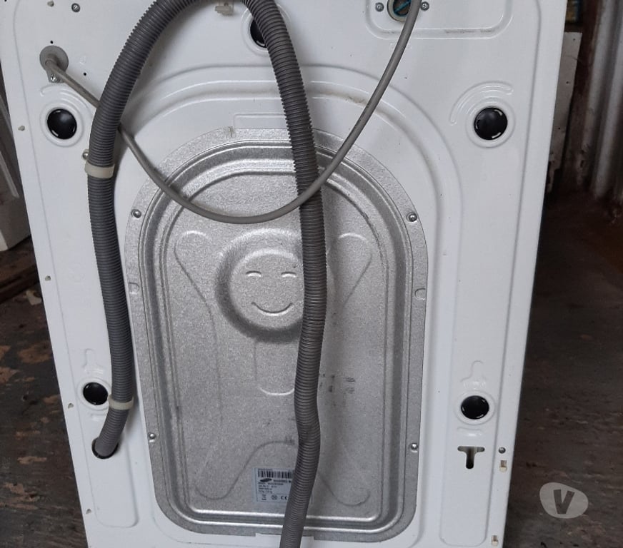 household goods Greater Manchester Oldham - Photos for Samsung washing machine Dryer for sale