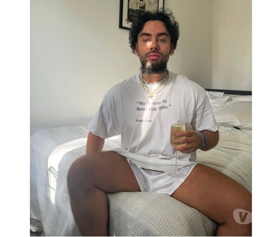  Gay massage West London Chiswick - West London - Photos for Come slut me out bottom for incalls 60pounds for pounding