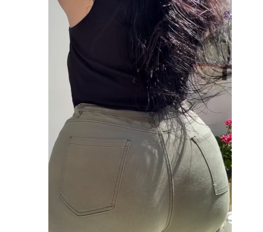 Escorts West Yorkshire Leeds - Photos for Quick 30£ BIG ASS FULL SERVICE OWO BEST BJ