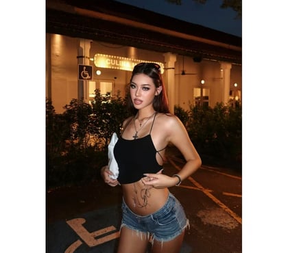 Escorts and Massages Manchester City Centre Manchester - Photos for Sexy Filipina girl