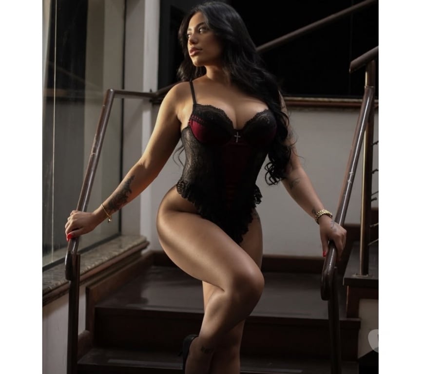 Escorts North West London Kilburn - North West London - Photos for MIA ♥️ YOUNG MODEL ✨ NEW IN NW6