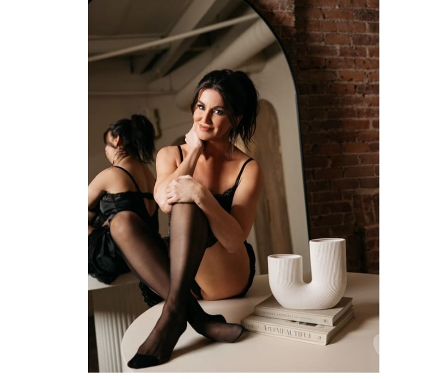 Escorts Reading Reading Town Centre - Reading - Photos for Sabrina, the deepest kisses you'll ever find