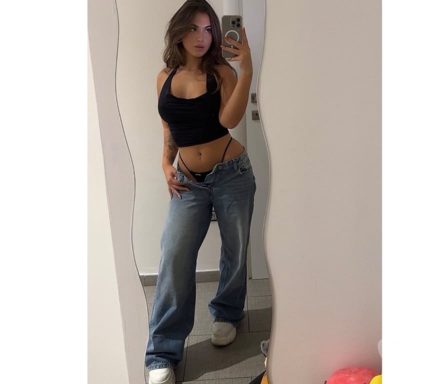 Escorts West Yorkshire Leeds - Photos for LILI SEXY NEW GIRL 💕
