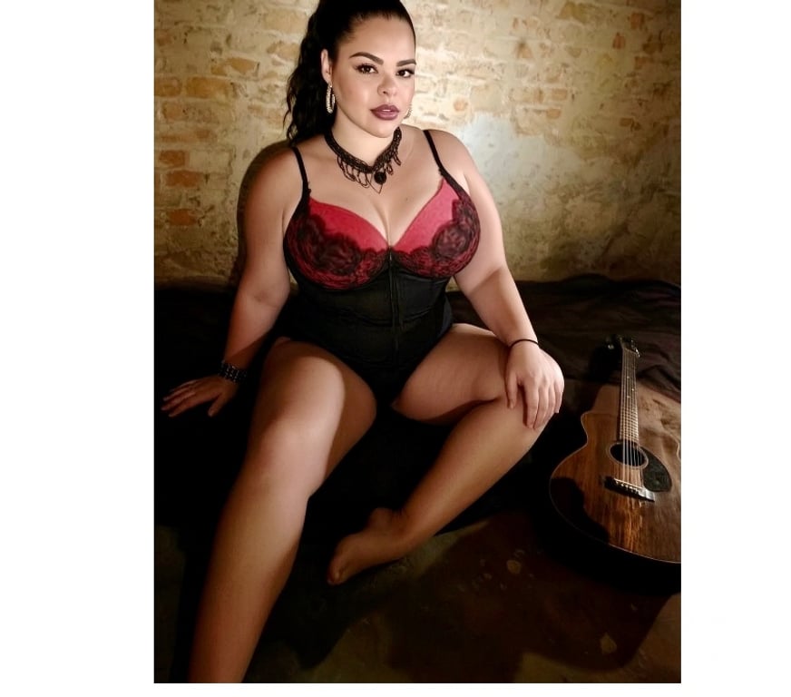 Escorts Kent Dartford - Photos for SWEET LIKE HONEY 🍯🍯🔥❤️🍀🐝