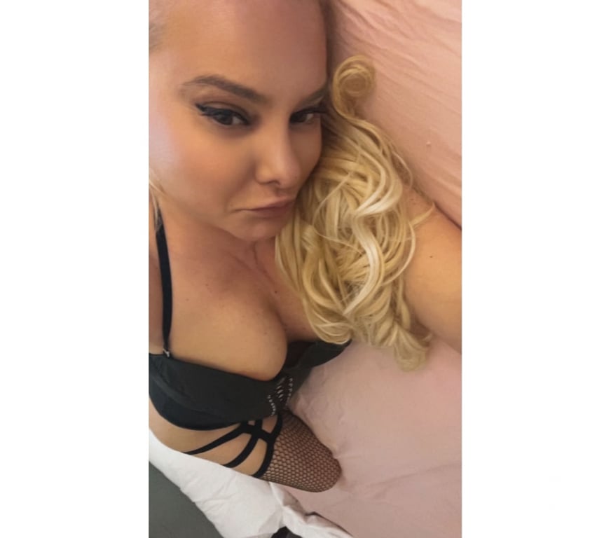Escorts Cardiff Cardiff City Centre - Cardiff - Photos for Best 🧡🖤experience in your area. Genuine and naughty!
