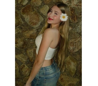 Photos for ✨ANNE 100% NATURAL 20YR 💋✨