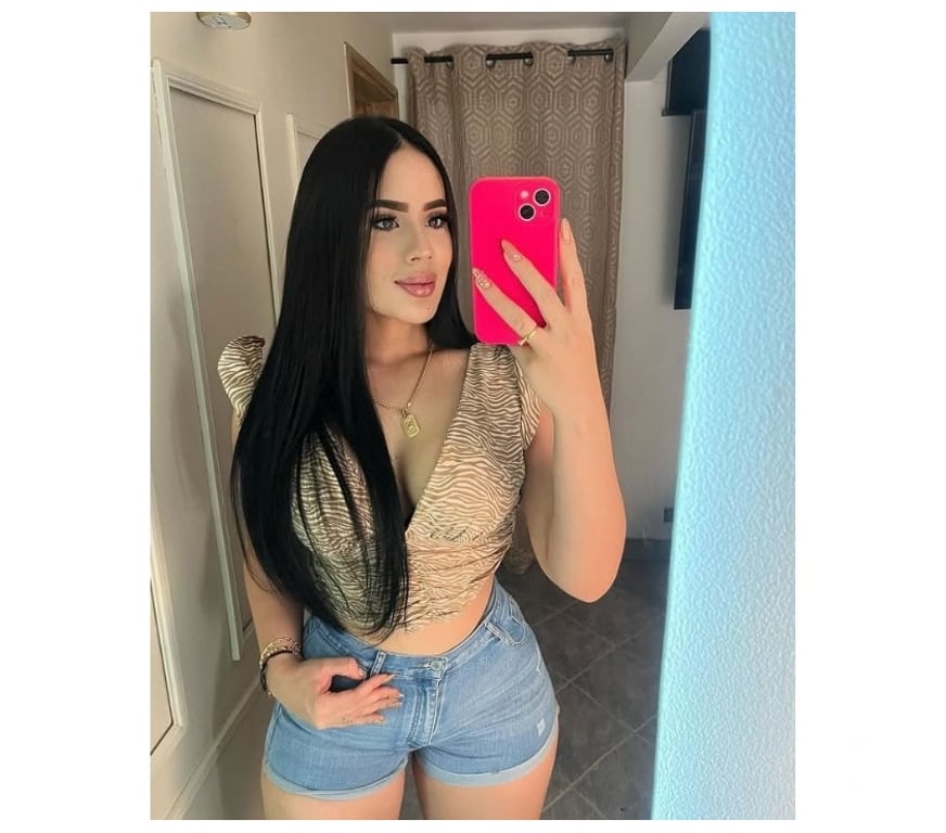 Escorts South East London Herne Hill - South East London - Photos for 👑✨🌸 A TOUCH OF LUXURY 🌸✨👑
