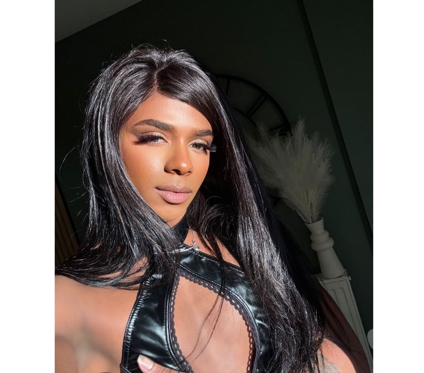 Trans Escorts Hampshire Portsmouth - Photos for BBC SANDY BRASILIAN