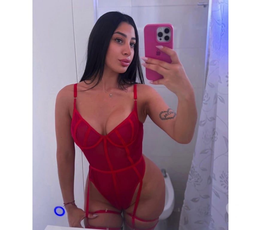 Escorts East London Walthamstow Central Station - East London - Photos for Laura Sexy&Hot🔥Colombiana🇨🇴😜