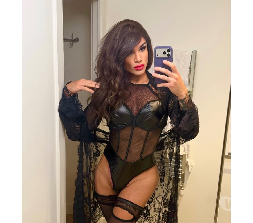 Escorts Bracknell Forest Bracknell - Bracknell Forest - Photos for 🔥 NEW Latina TRANS Discreet Companion 🔥 BIG and BOUNCY