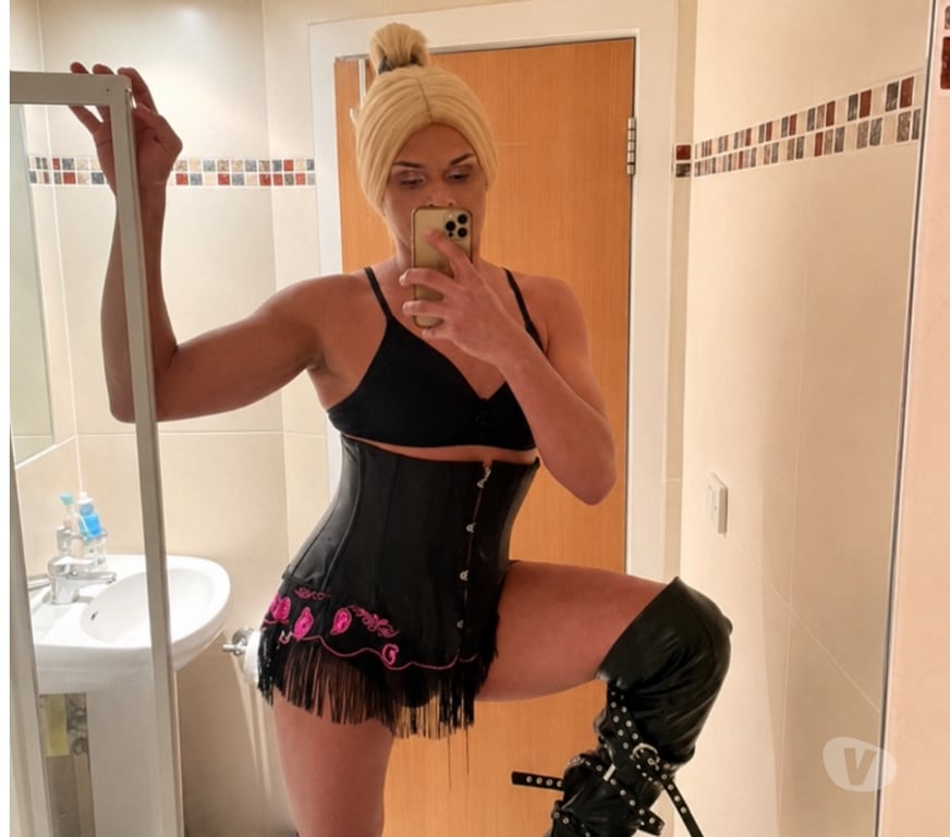 Trans Escorts North West London Harrow - Photos for Hi... my name is sabrina bonatto 💃🏼💖🎀