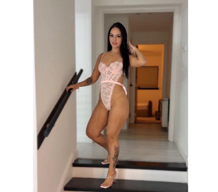 Escorts West Yorkshire Leeds - Photos for Laura – newly arrived in town 🔥❤️