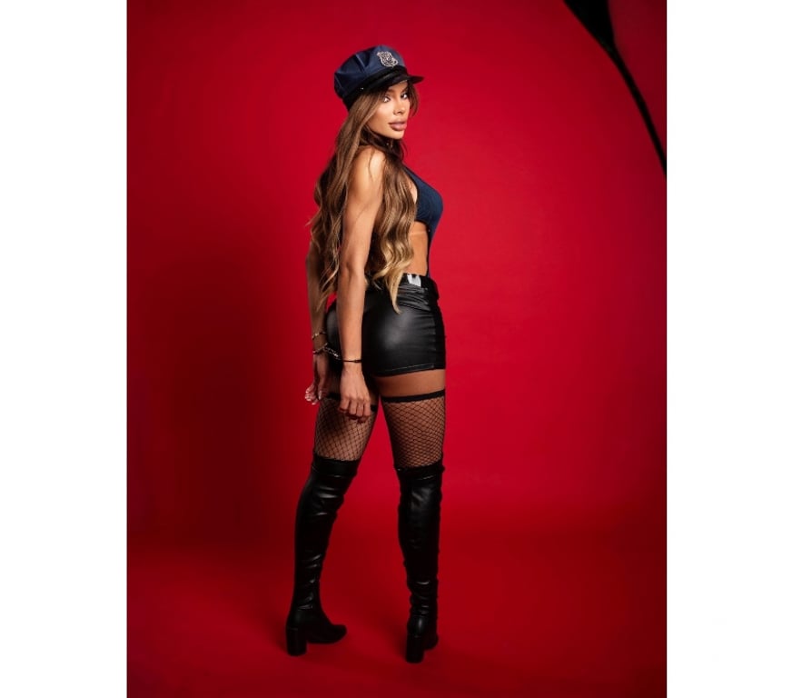 Trans Escorts Essex Brentwood - Photos for Gaby, a hot Brazilian body, party girl and very experienced