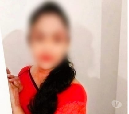 Escort Luton Town Centre Luton - Photos for REENA SOUTH INDIAN MALLU TAMIL IN LUTON